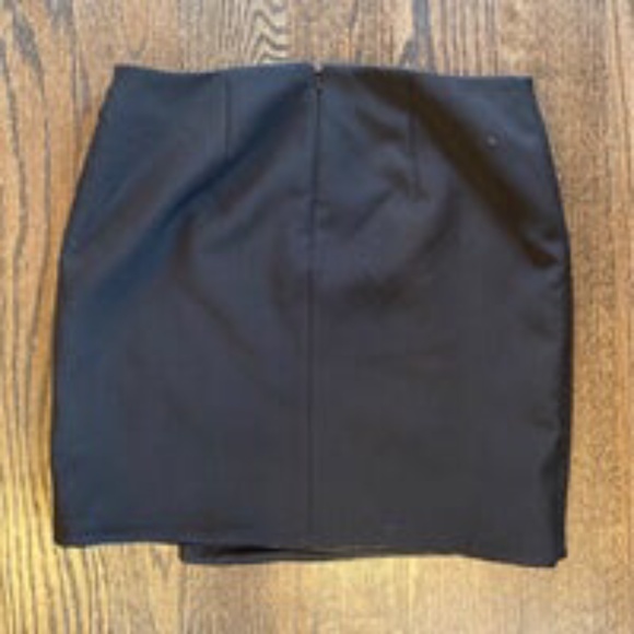 WHBM Leather Trimmed Skirt NWT 6 - Picture 4 of 4